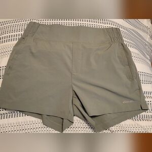Eddie Bauer Women's Olive Treeline Shorts